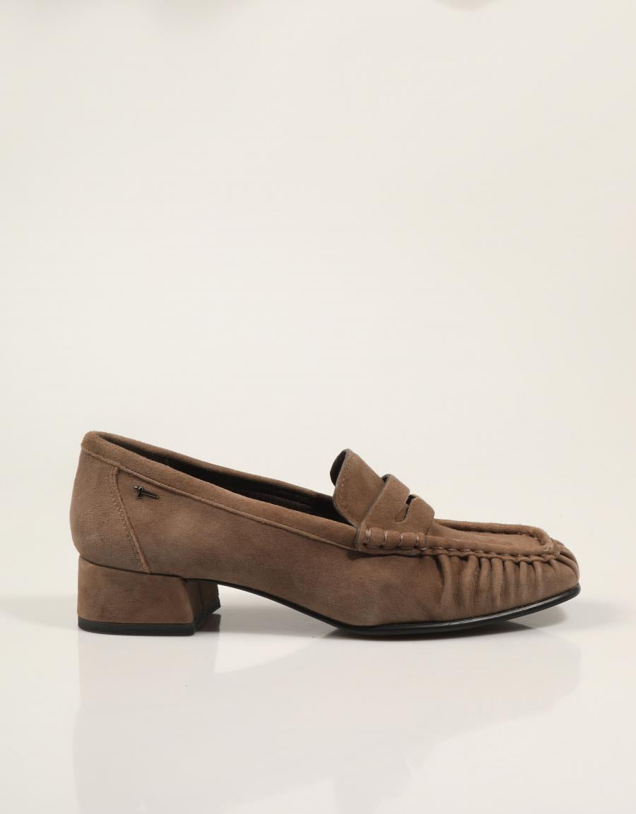 MOCASINES TAMARIS MOCASIN TACON TAUPE en color Taupe