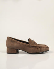 MOCASINES TAMARIS MOCASIN TACON TAUPE en color Taupe
