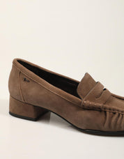 MOCASINES TAMARIS MOCASIN TACON TAUPE en color Taupe
