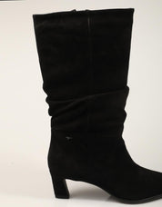 BOTAS TAMARIS BOTA ARRUGADA NEGRO en color Negro