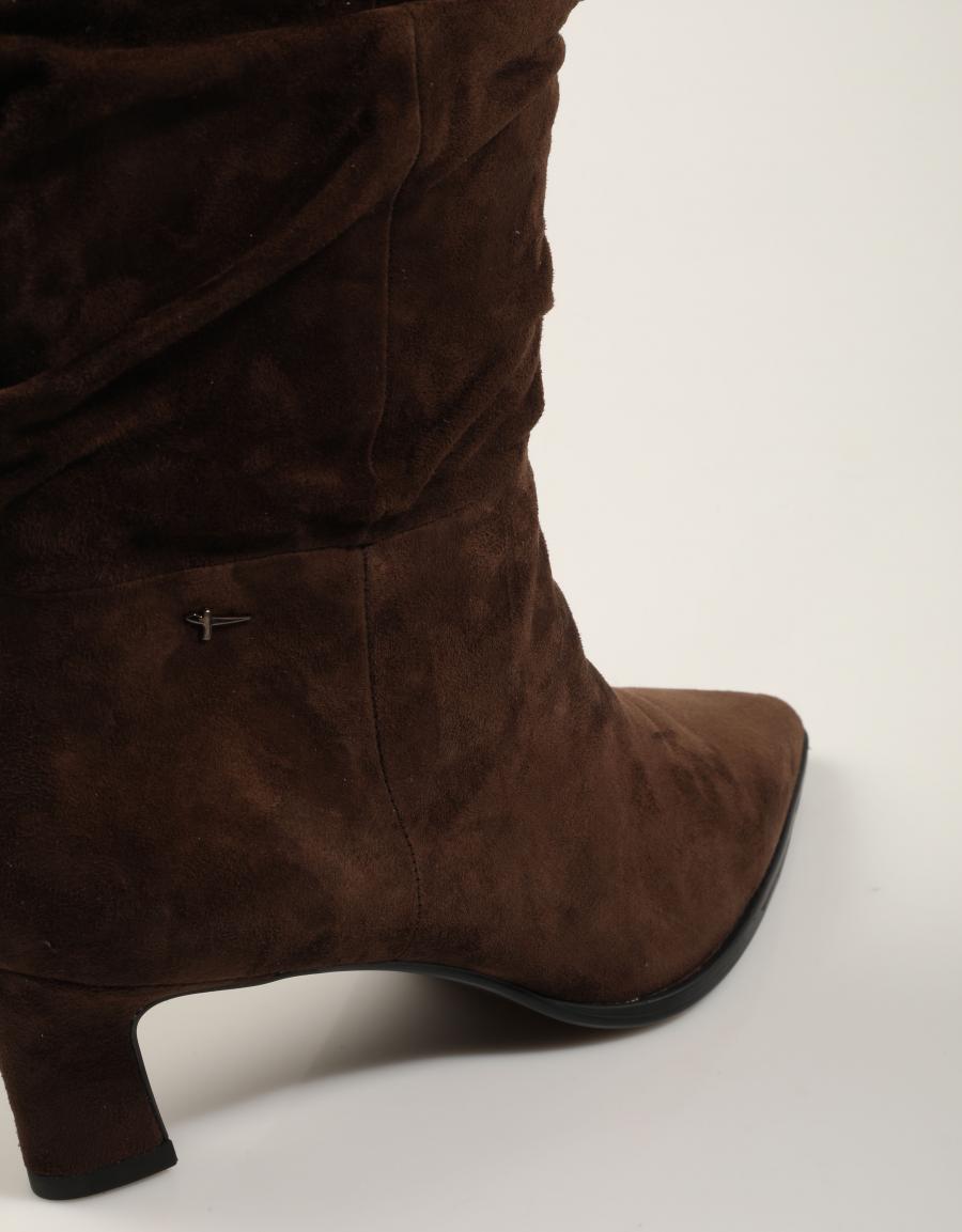 BOTAS TAMARIS BOTA ARRUGADA MOCCA en color Marron