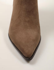 BOTAS TAMARIS BOTA ARRUGADA TAUPE en color Taupe