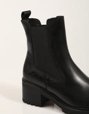 BOTINES TAMARIS BOTIN CHELSEA BLACK en color Negro