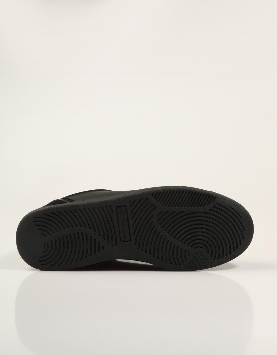 ZAPATILLAS US POLO ASSN ALPHA001 BLACK ALPHA001M/GYH1 en color Negro