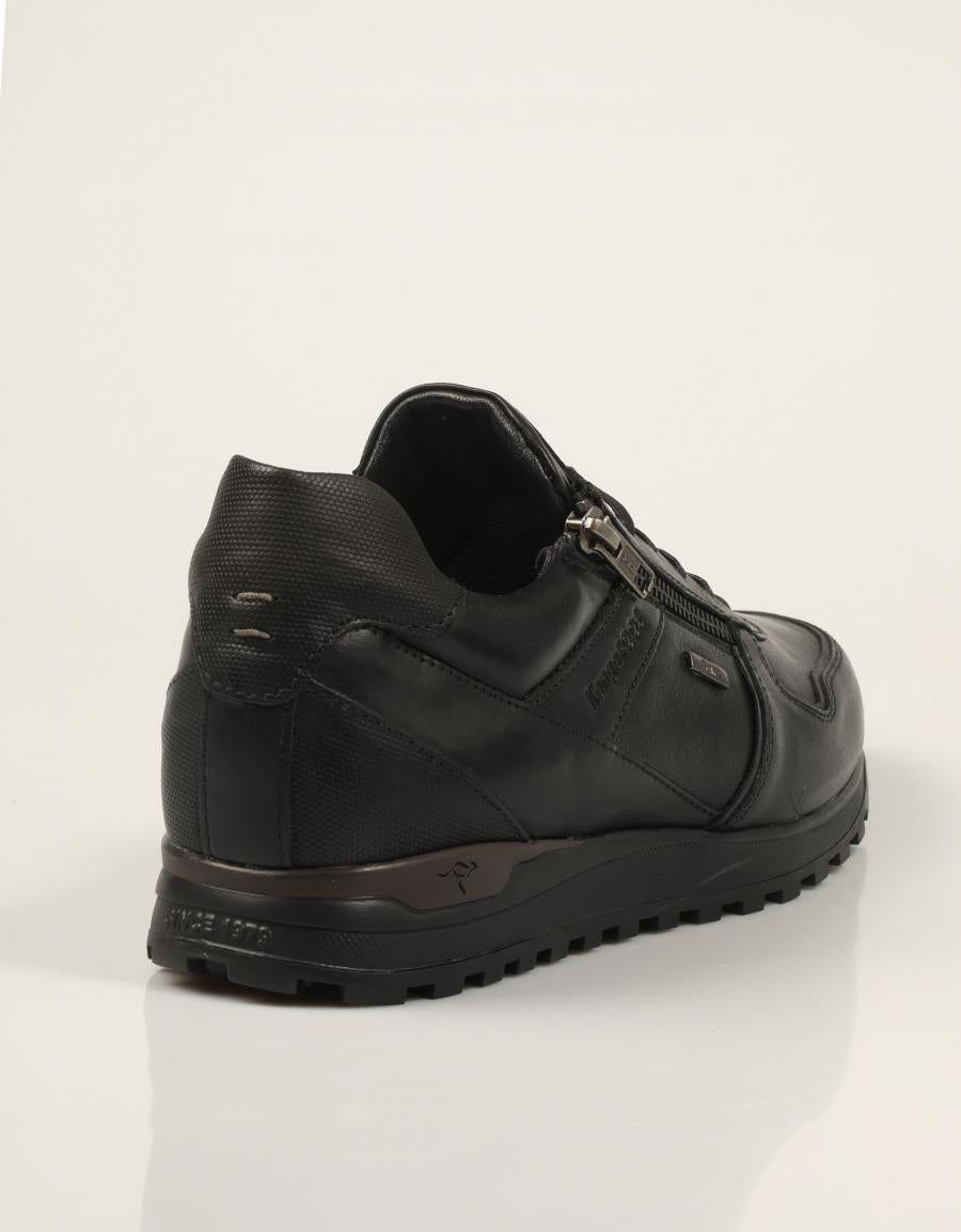 ZAPATILLAS KANGAROOS DEPORTIVO NEGRO en color Negro