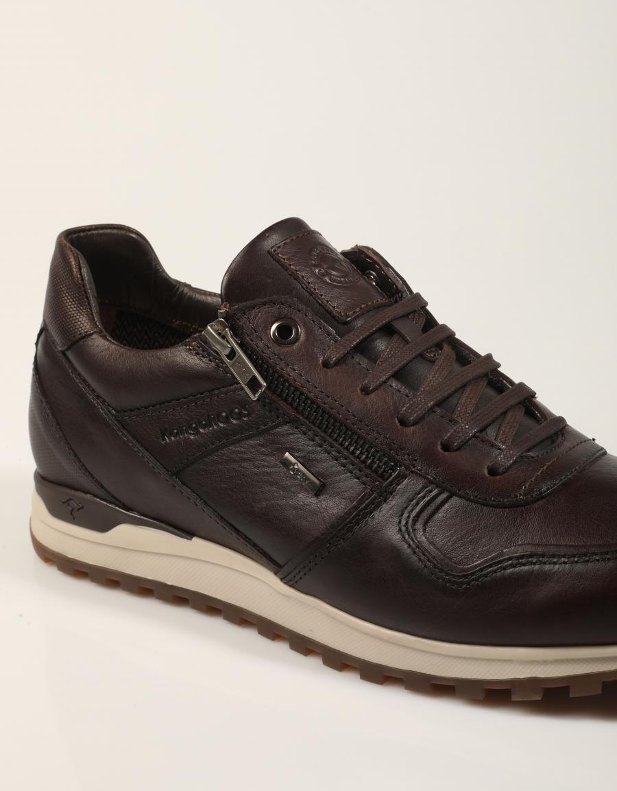 ZAPATILLAS KANGAROOS DEPORTIVO MARRON en color Marron