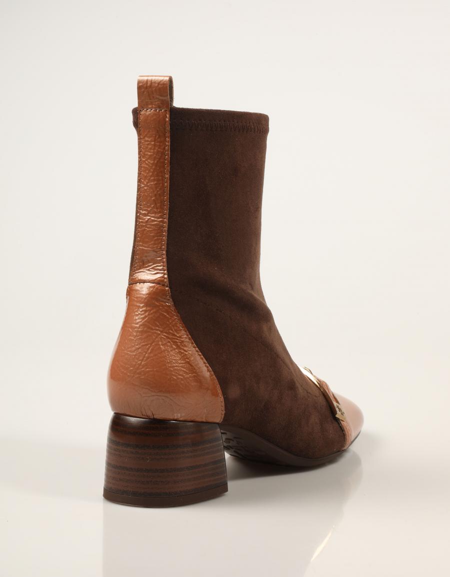 BOTINES HISPANITAS BOTIN ALMOND/ESPRESSO en color Beige