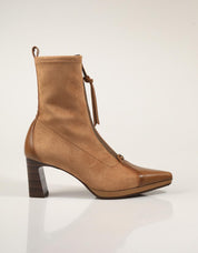 BOTINES HISPANITAS BOTIN CREMALLERA HONEY en color Beige
