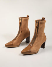 BOTINES HISPANITAS BOTIN CREMALLERA HONEY en color Beige