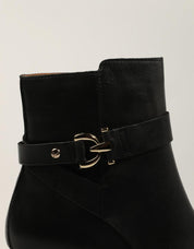 BOTINES PIKOLINOS CALAFAT W1Z 8914 BLACK en color Negro