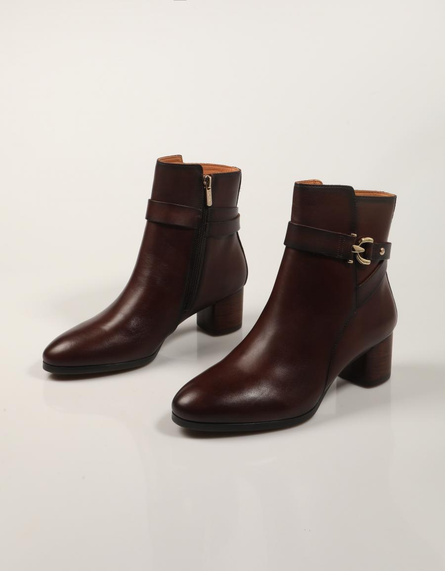BOTINES PIKOLINOS CALAFAT W1Z 8914 CAOBA en color Marron