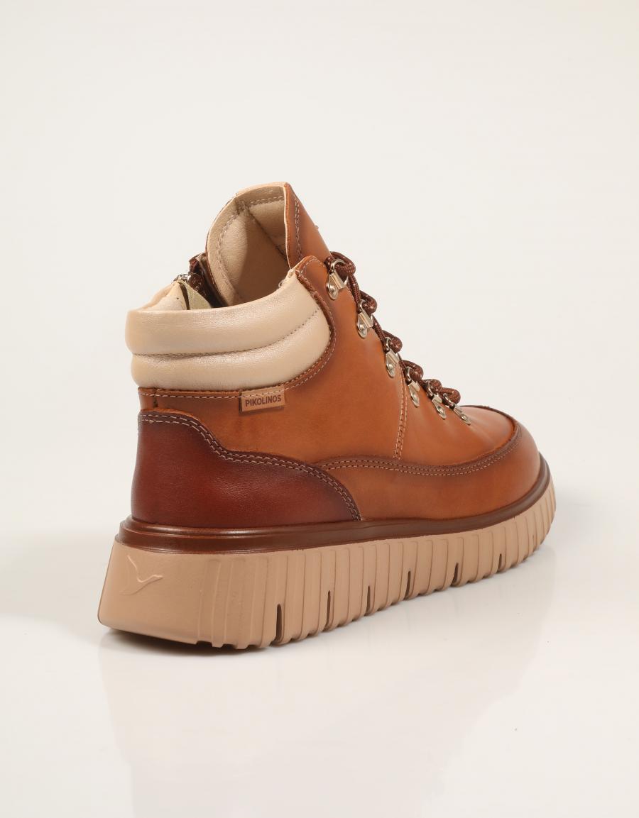 BOTINES PIKOLINOS SEGOVIA W5P 8978C1 BRANDY en color Cuero