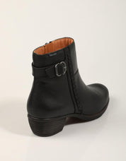 BOTINES PIKOLINOS UTIEL W7P 8501 BLACK en color Negro