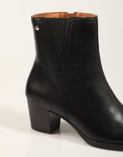 BOTINES PIKOLINOS ZAMORA WOE 8628 BLACK en color Negro