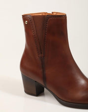 BOTINES PIKOLINOS ZAMORA WOE 8628 CUERO en color Cuero