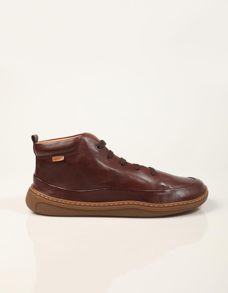 BOTINES PIKOLINOS ARANJUEZ U9F 8055C1 CAOBA en color Marron