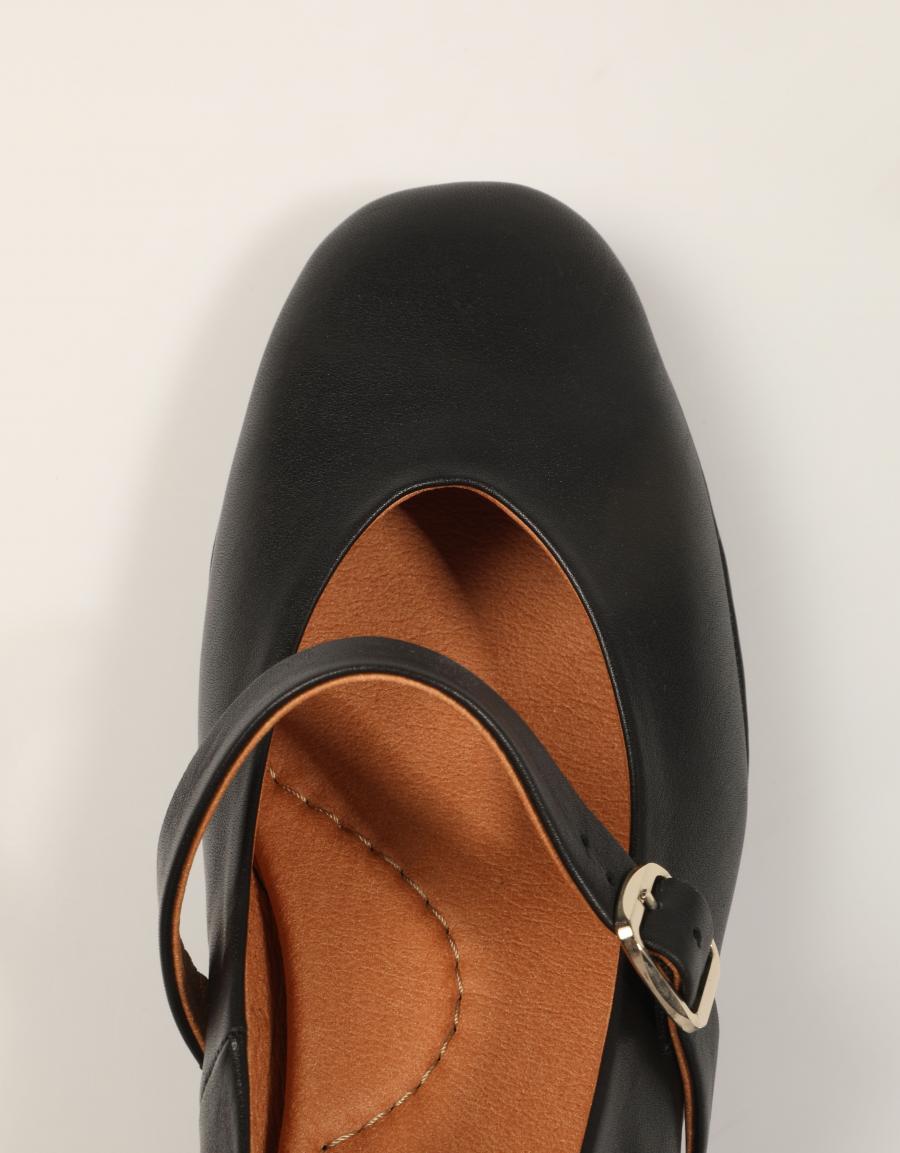 ZAPATOS PIKOLINOS UBEDA HAW2N 5592CO BLACK en color Negro