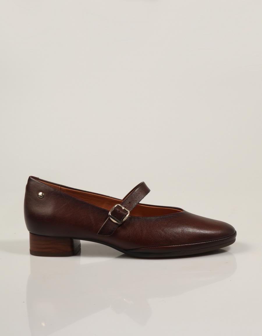 ZAPATOS PIKOLINOS UBEDA HAW2N 5592CO CAOBA en color Marron