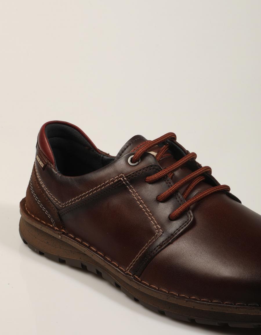ZAPATOS SPORT PIKOLINOS BAEZA M2T 4342C1 OLMO en color Marron