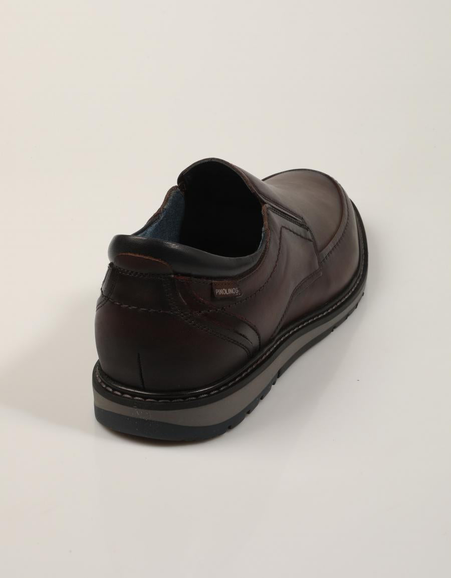 ZAPATOS SPORT PIKOLINOS BERNA M8J 3114C1 OLMO en color Marron