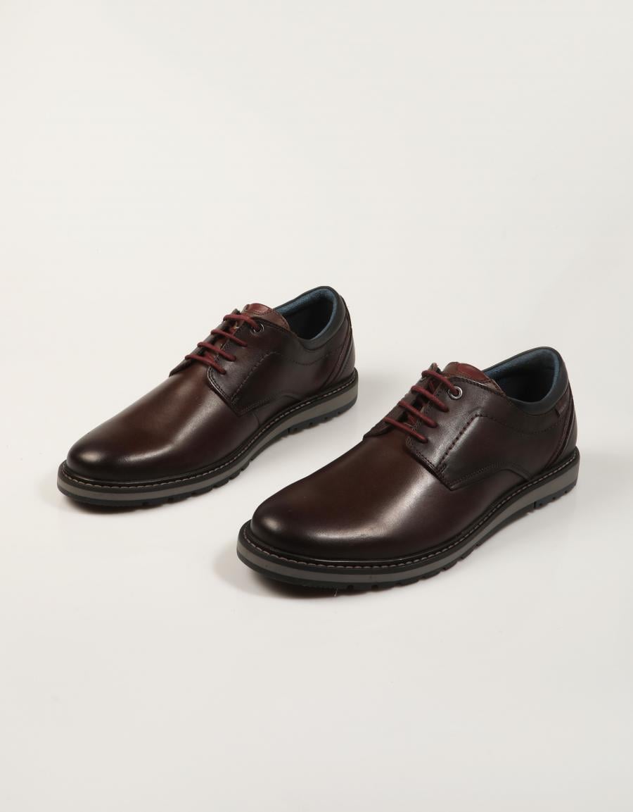 ZAPATOS SPORT PIKOLINOS BERNA M8J 4331C1 OLMO en color Marron
