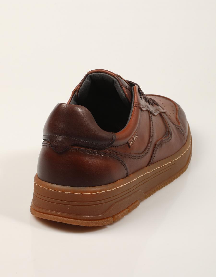 ZAPATILLAS PIKOLINOS SALINAS M1U 6468C1 CUERO en color Cuero