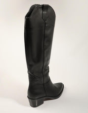 BOTAS LUCIA VIGUERA BOTA CRIMEA NEGRO en color Negro