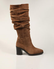 BOTAS LUCIA VIGUERA BOTA VITELO VISON en color Cuero
