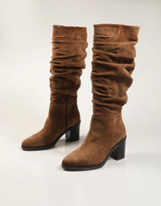 BOTAS LUCIA VIGUERA BOTA VITELO VISON en color Cuero