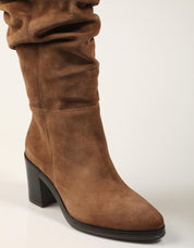 BOTAS LUCIA VIGUERA BOTA VITELO VISON en color Cuero