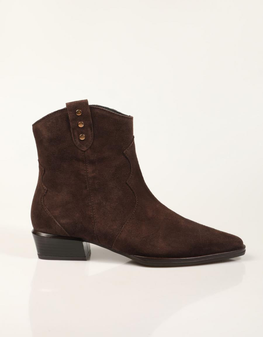 BOTINES LUCIA VIGUERA BOTIN VITELO CAOBA en color Taupe