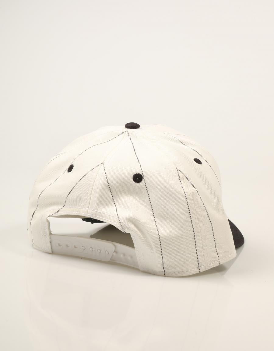 GORRA GOORIN BROS PINSTRIPE PANTHER GRAY 101-4001-GRY05 en color Hielo