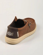 ZAPATOS SPORT DUDE WALLY LEA HD45159 ROBE BROWN en color Marron