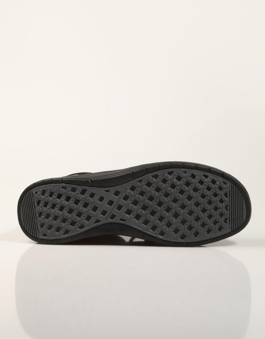 BOTINES DUDE WALLY MID HD42051 BLACK en color Negro
