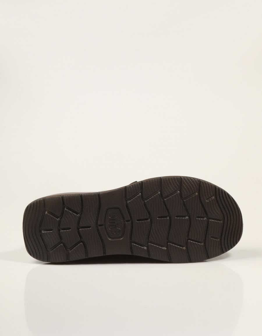 ZAPATOS DUDE WALLY COMF MAJOR BROWN 41975 en color Marron