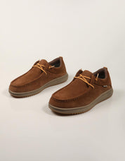 ZAPATOS SPORT WALKIN PITAS OSAKA CAMEL en color Cuero