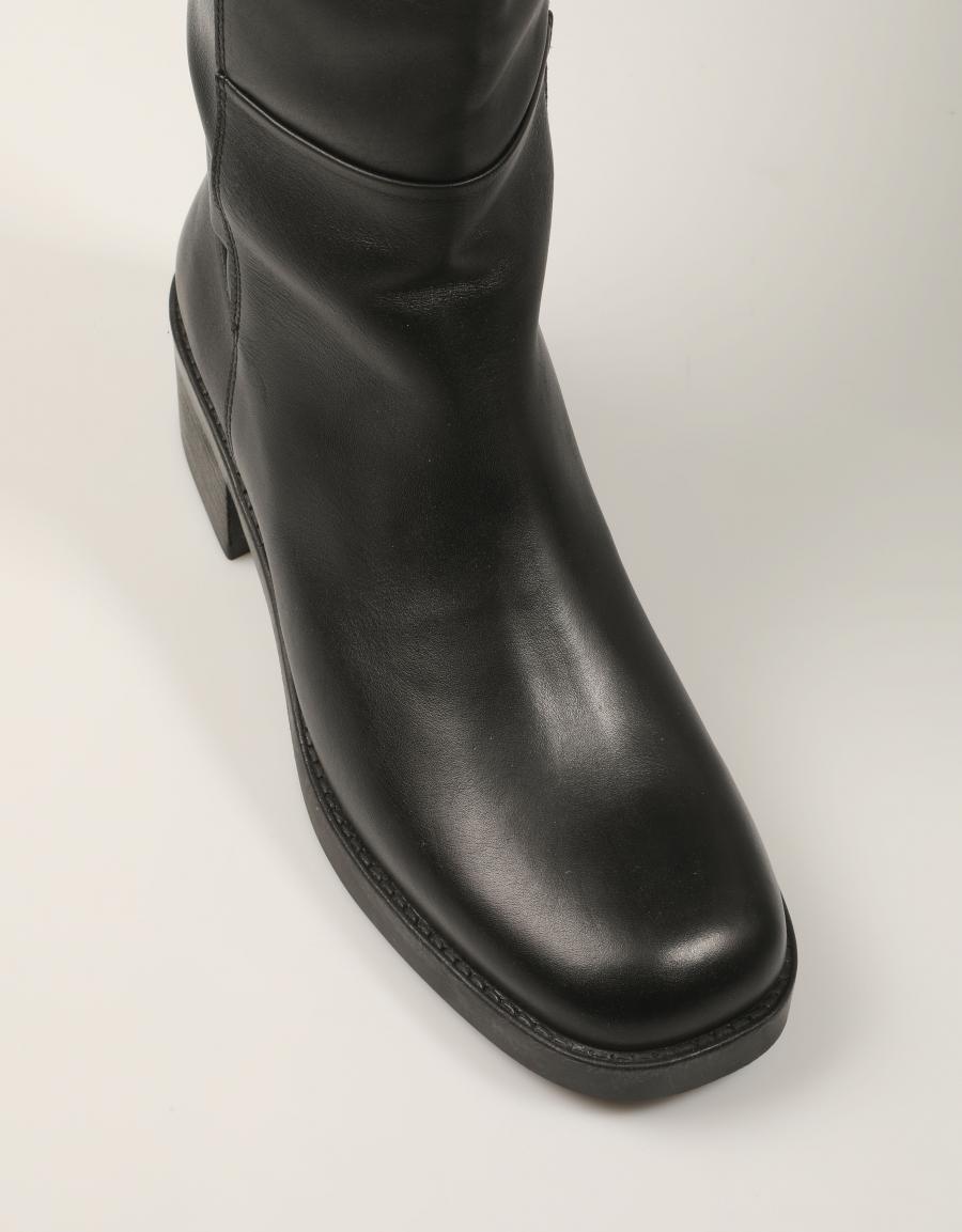 BOTAS MARCHA BOTA HC BLACK en color Negro
