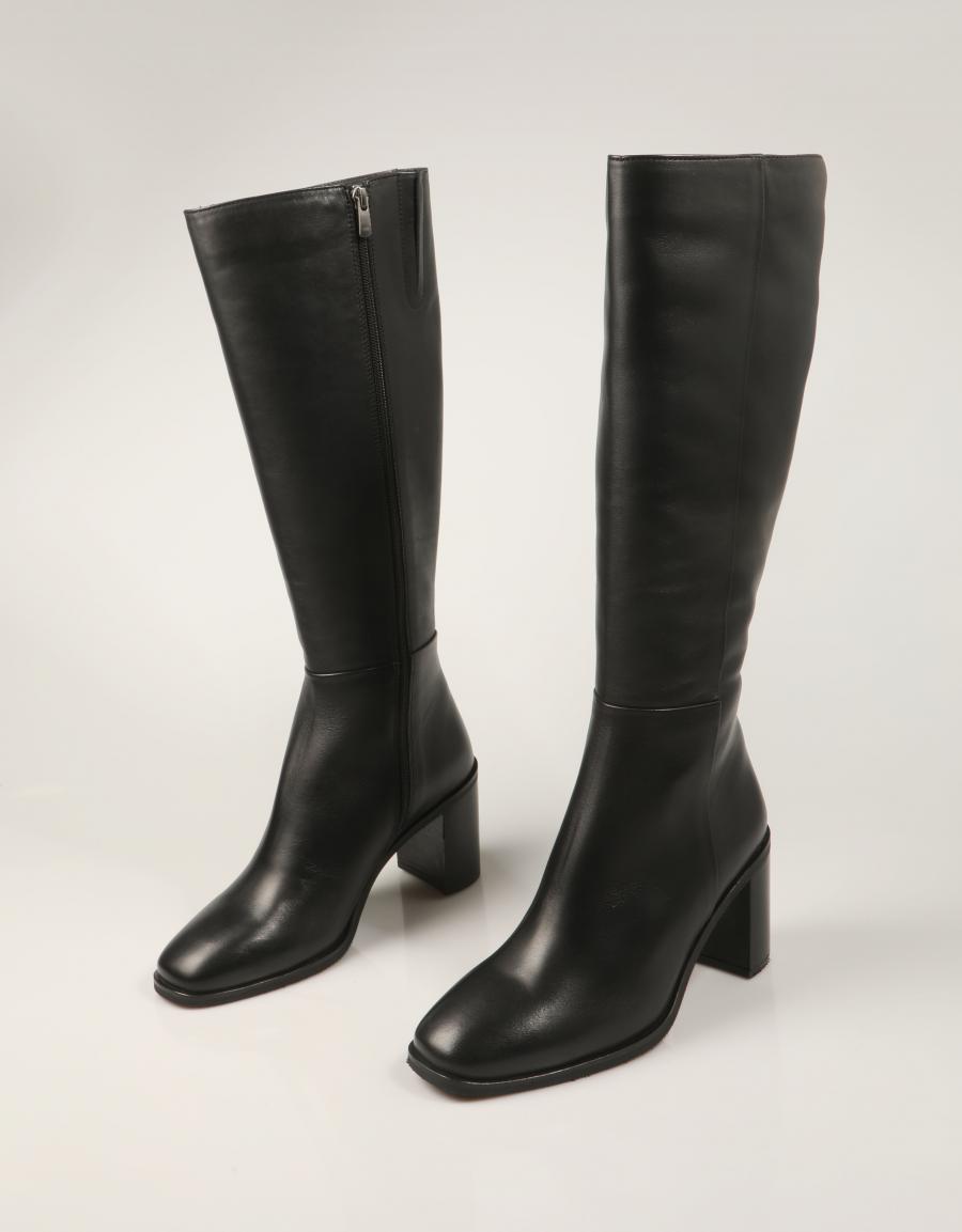 BOTAS MARCHA BOTA TACON BLACK en color Negro