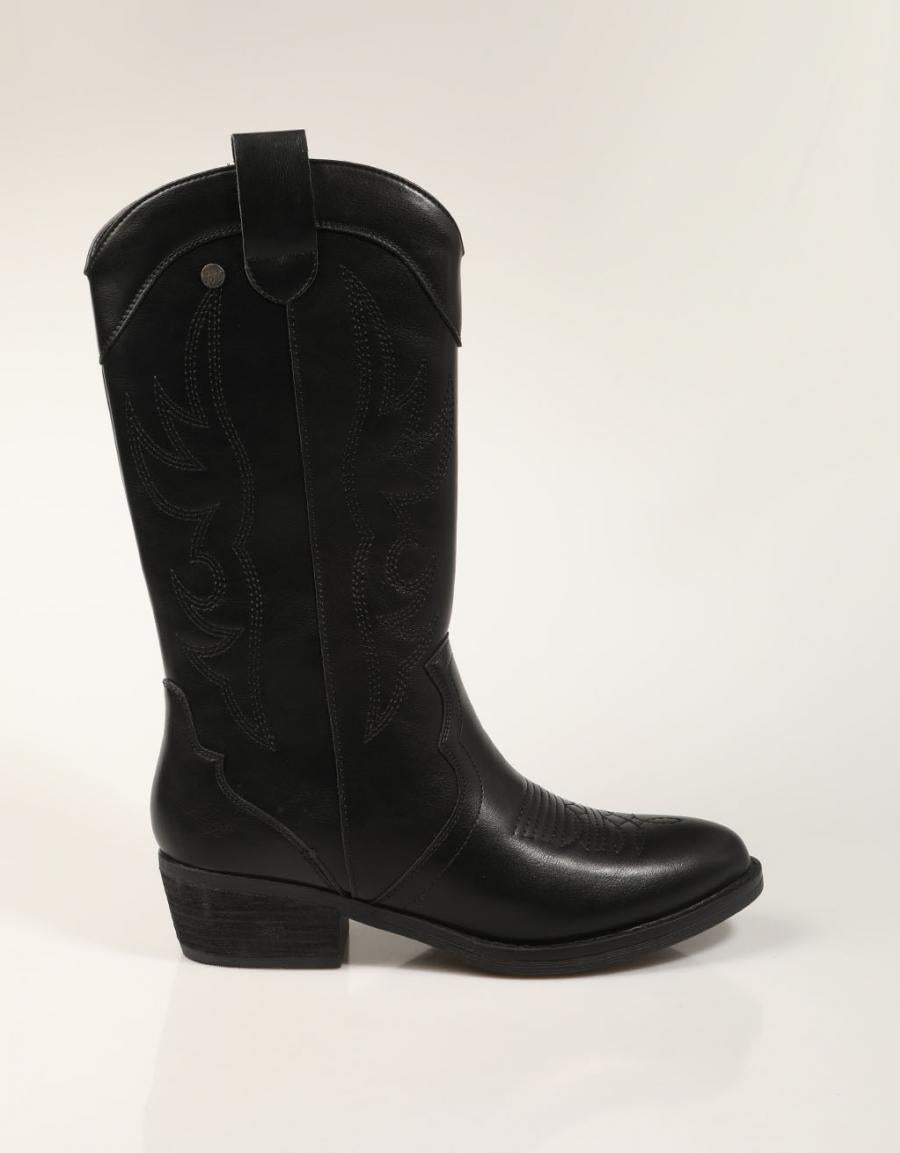 BOTAS ISTERIA BOTA CAMPERA NEGRO en color Negro