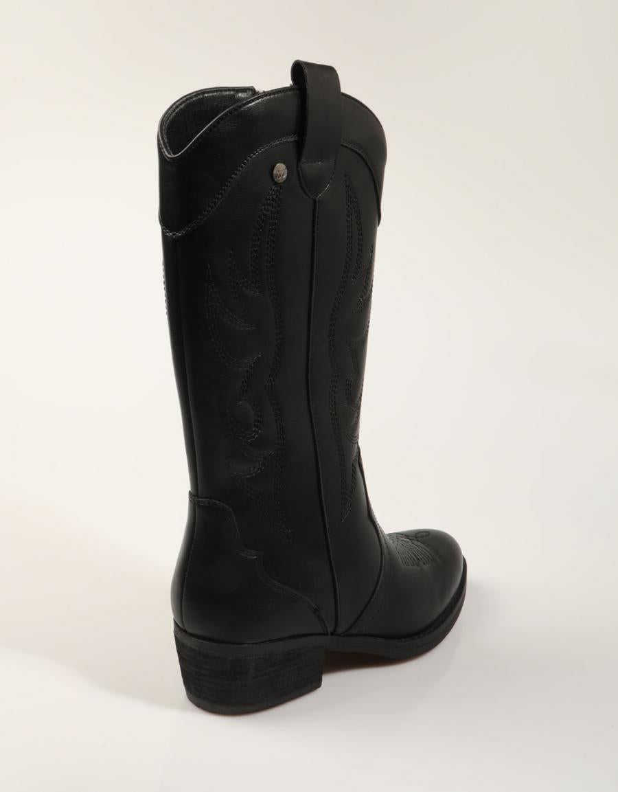BOTAS ISTERIA BOTA CAMPERA NEGRO en color Negro