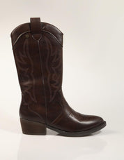 BOTAS ISTERIA BOTA CAMPERA MOKA en color Marron
