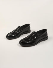 ZAPATOS REBECCA HOPE MOCASIN ABRASIVATO NEGRO en color Negro