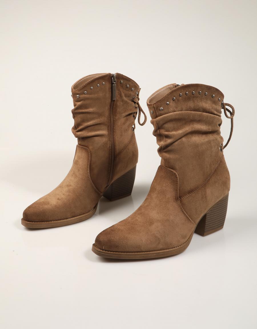BOTINES REFRESH BOTIN CAMPERO TAUPE en color Taupe