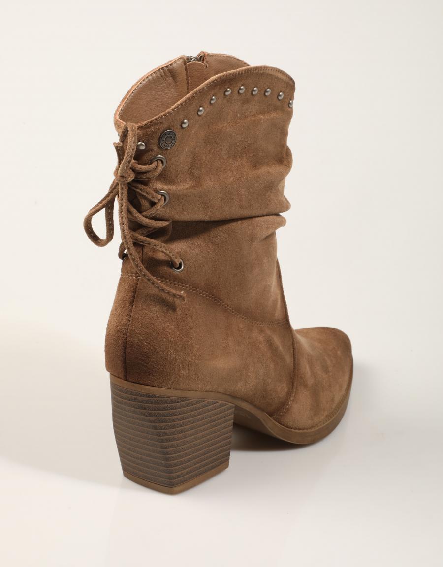BOTINES REFRESH BOTIN CAMPERO TAUPE en color Taupe