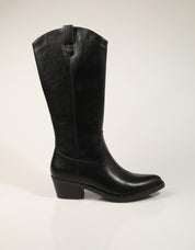 COWBOYS,CAMPERO REFRESH BOTA CAMPERA NEGRO en color Negro
