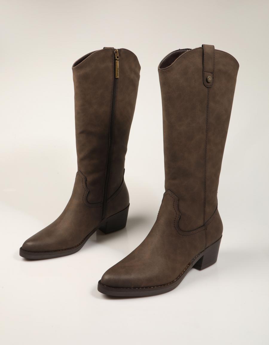 BOTAS REFRESH BOTA CAMPERA MARRON en color Marron