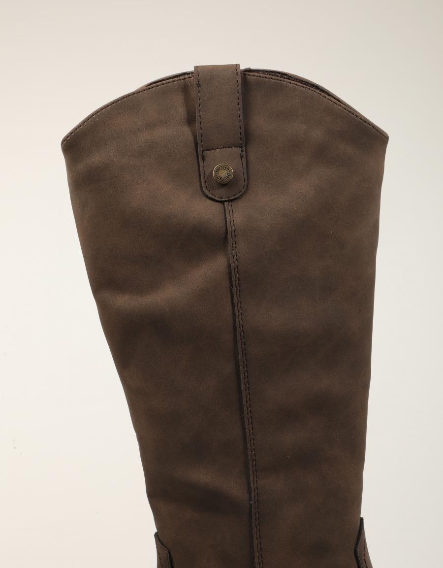 BOTAS REFRESH BOTA CAMPERA MARRON en color Marron