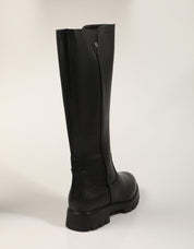 BOTAS REFRESH BOTA ELASTICA NEGRO en color Negro