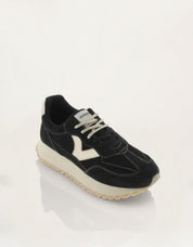 ZAPATILLAS VICTORIA 1157118 VIENTO NEGRO en color Negro