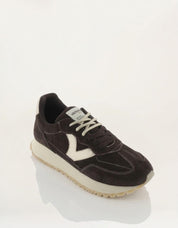 ZAPATILLAS VICTORIA 1157118 VIENTO MARRON en color Marron